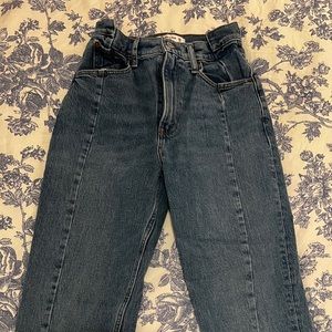 Abercrombie Curve Love jeans size 26R